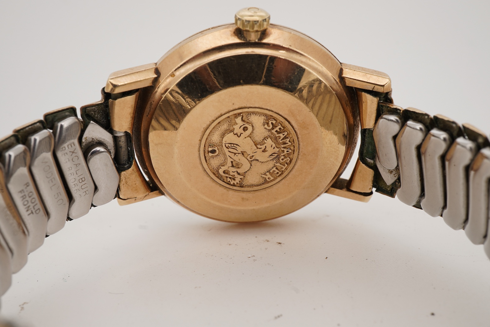 A gentleman's gold Omega Seamaster De Ville automatic wrist watch